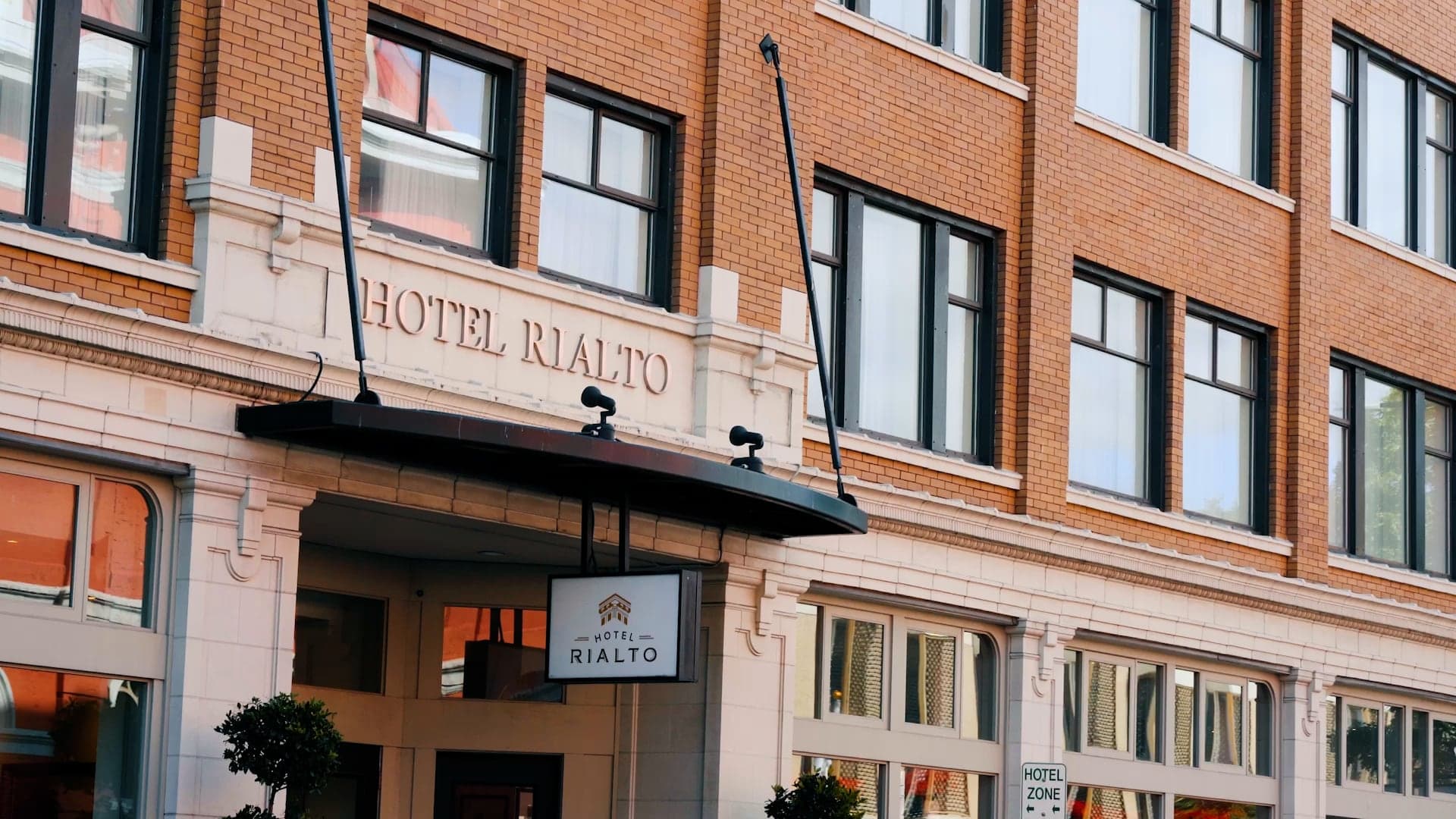 Victoria Hotel Rialto in Victoria