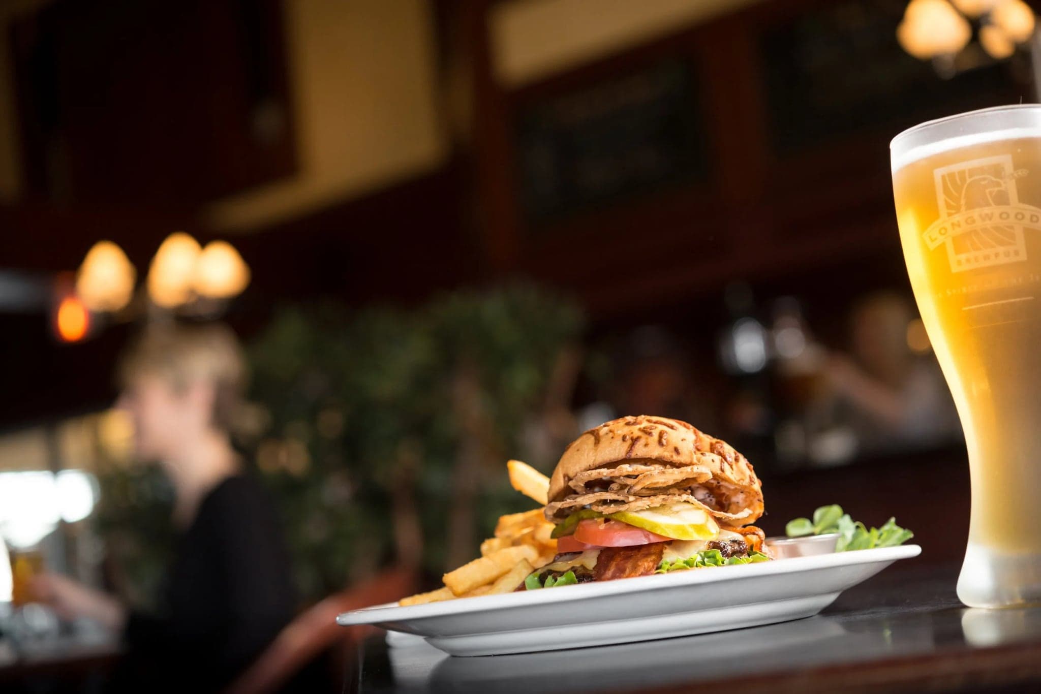 Longwood Brew Pub & Restaurant in Nanaimo