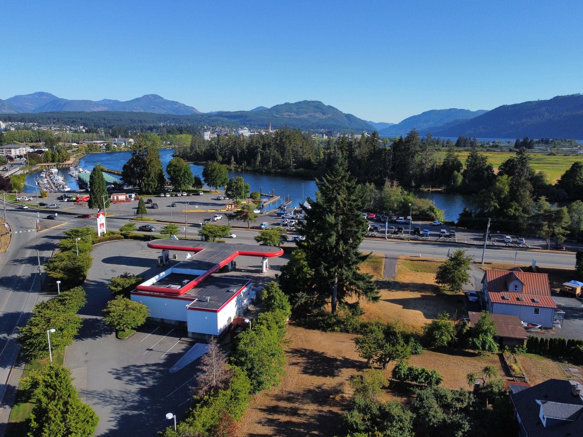 Ocean Marina Hotel in Port Alberni