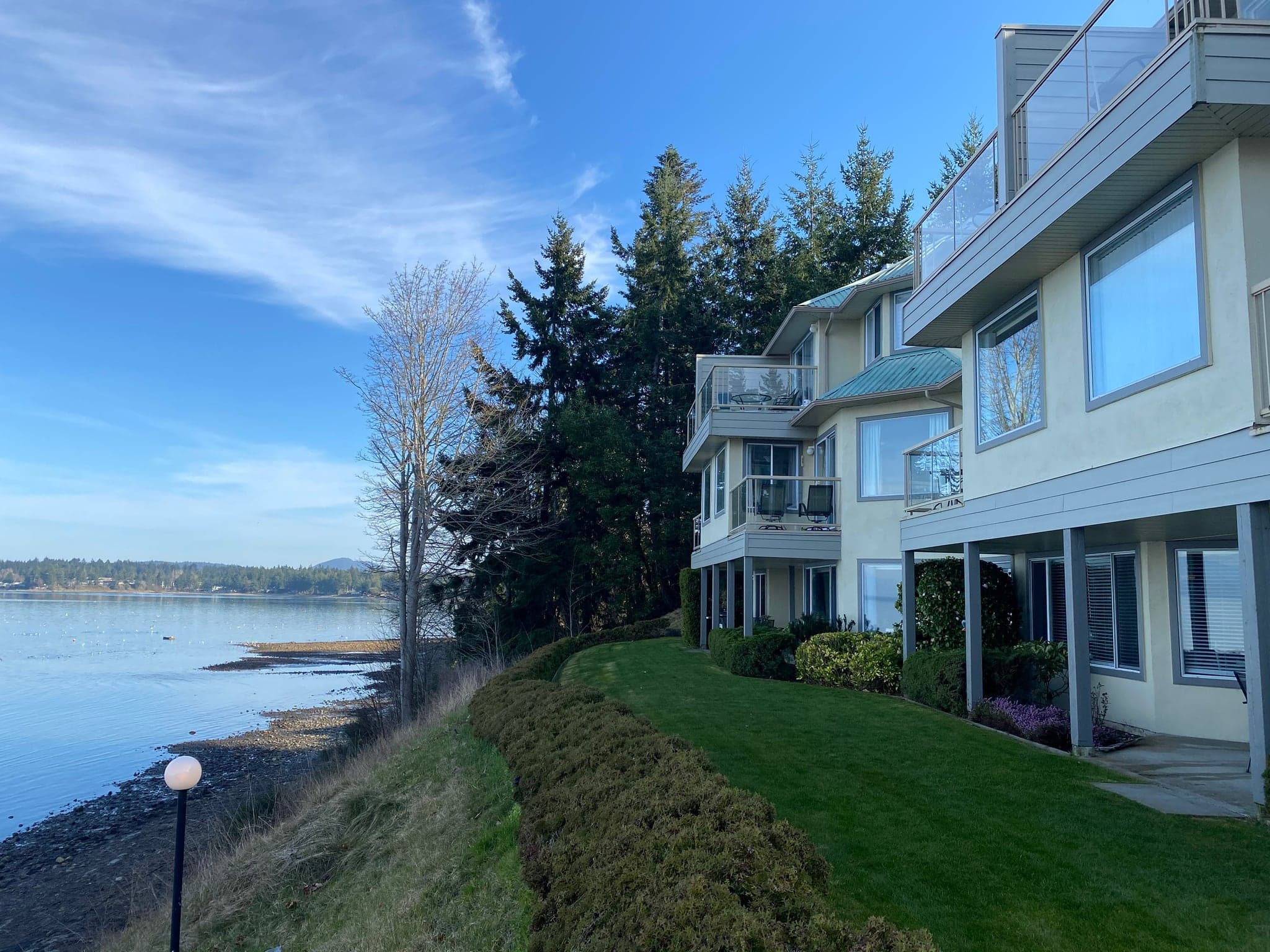 Ocean Sands Resort in Parksville