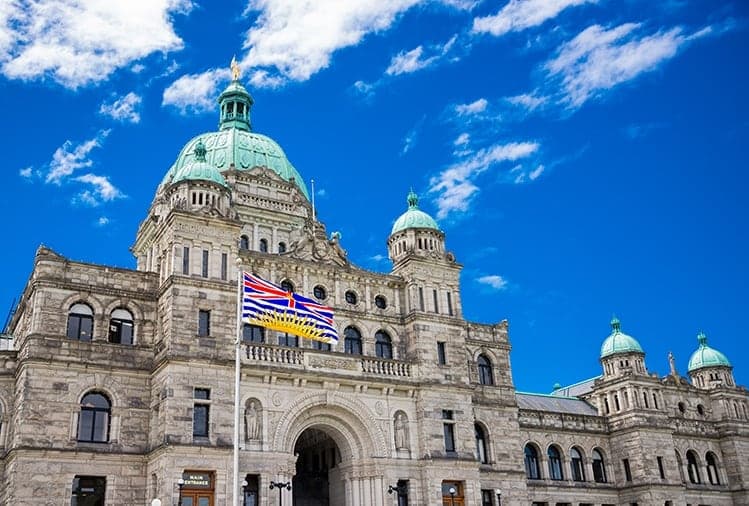 Surfside Adventure Tours in Victoria