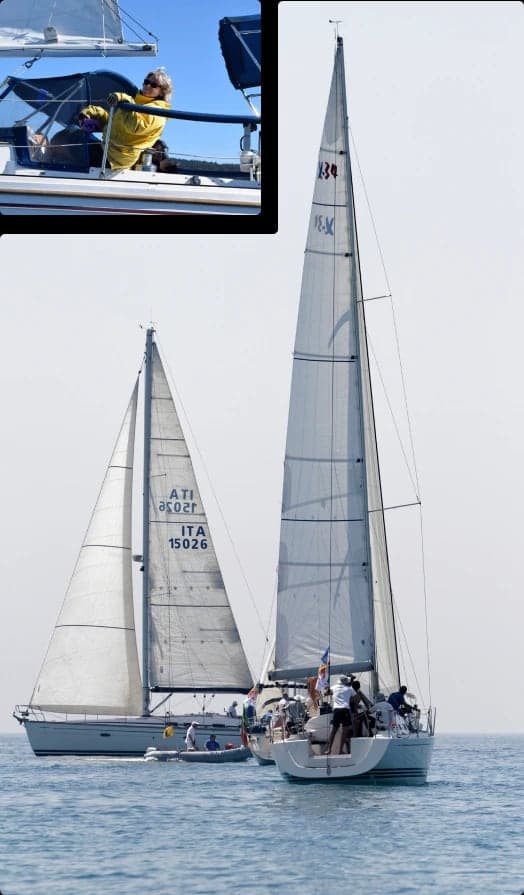 Big Blue Sailing in Sidney