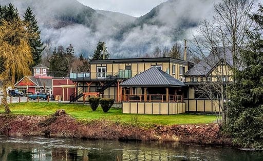 Riverside Inn Hotel in Duncan
