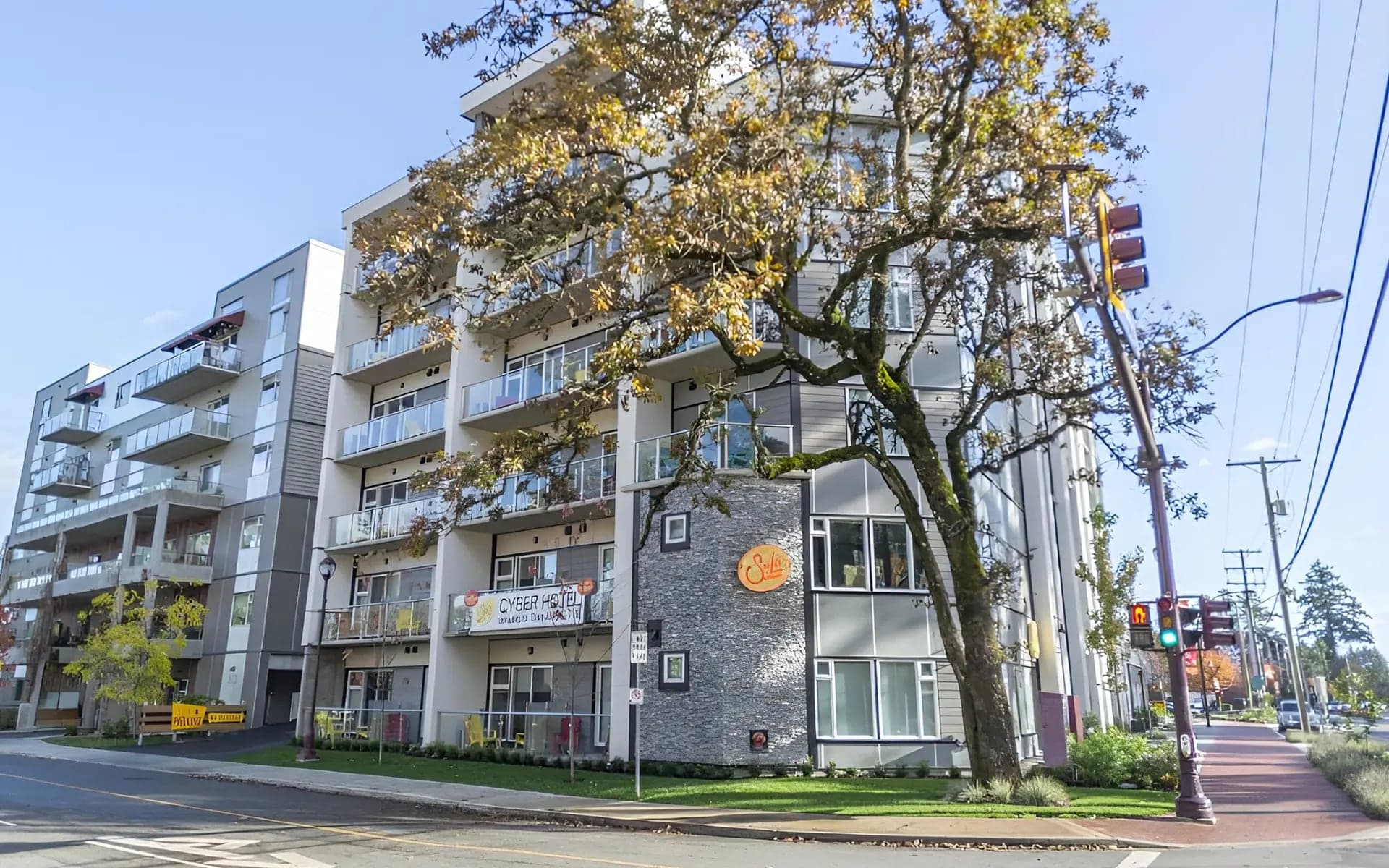 Solo Suites in Victoria