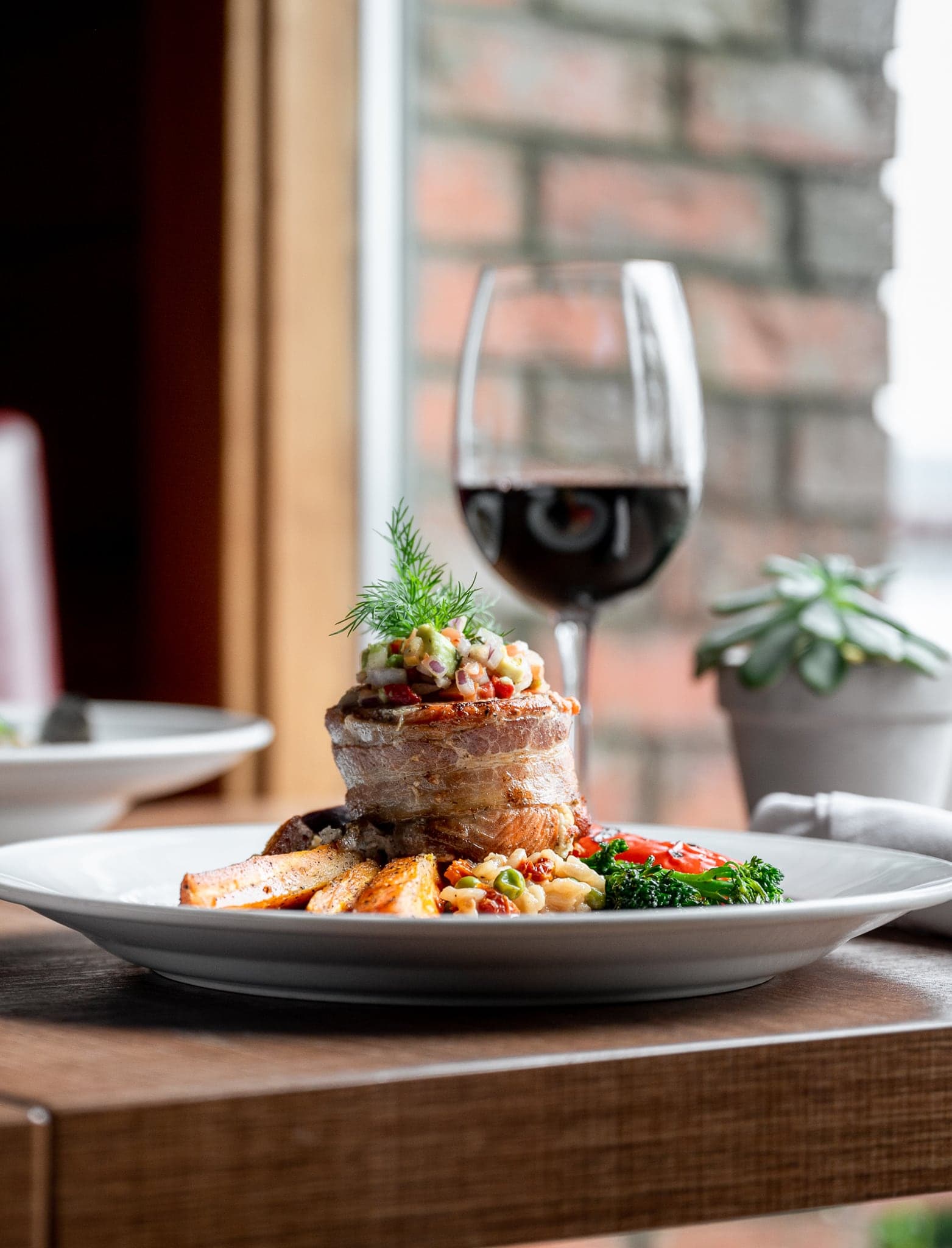 Anglers Dining in Campbell River