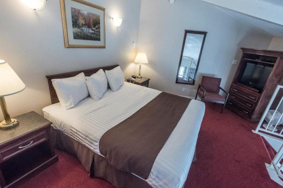Port Augusta Inn in Comox