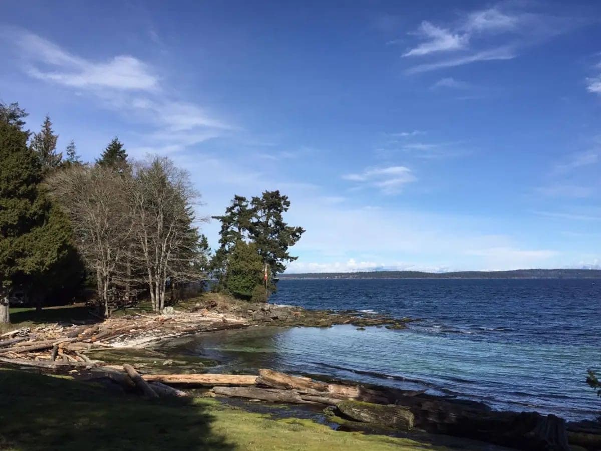 Two Coves Resort in Chemainus