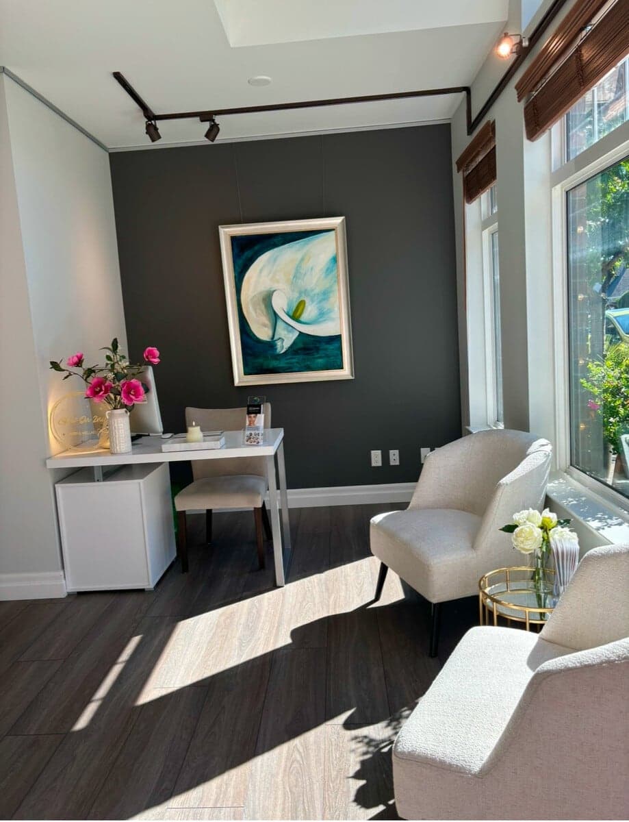 Pure Glow Laser & Wellness in Sidney