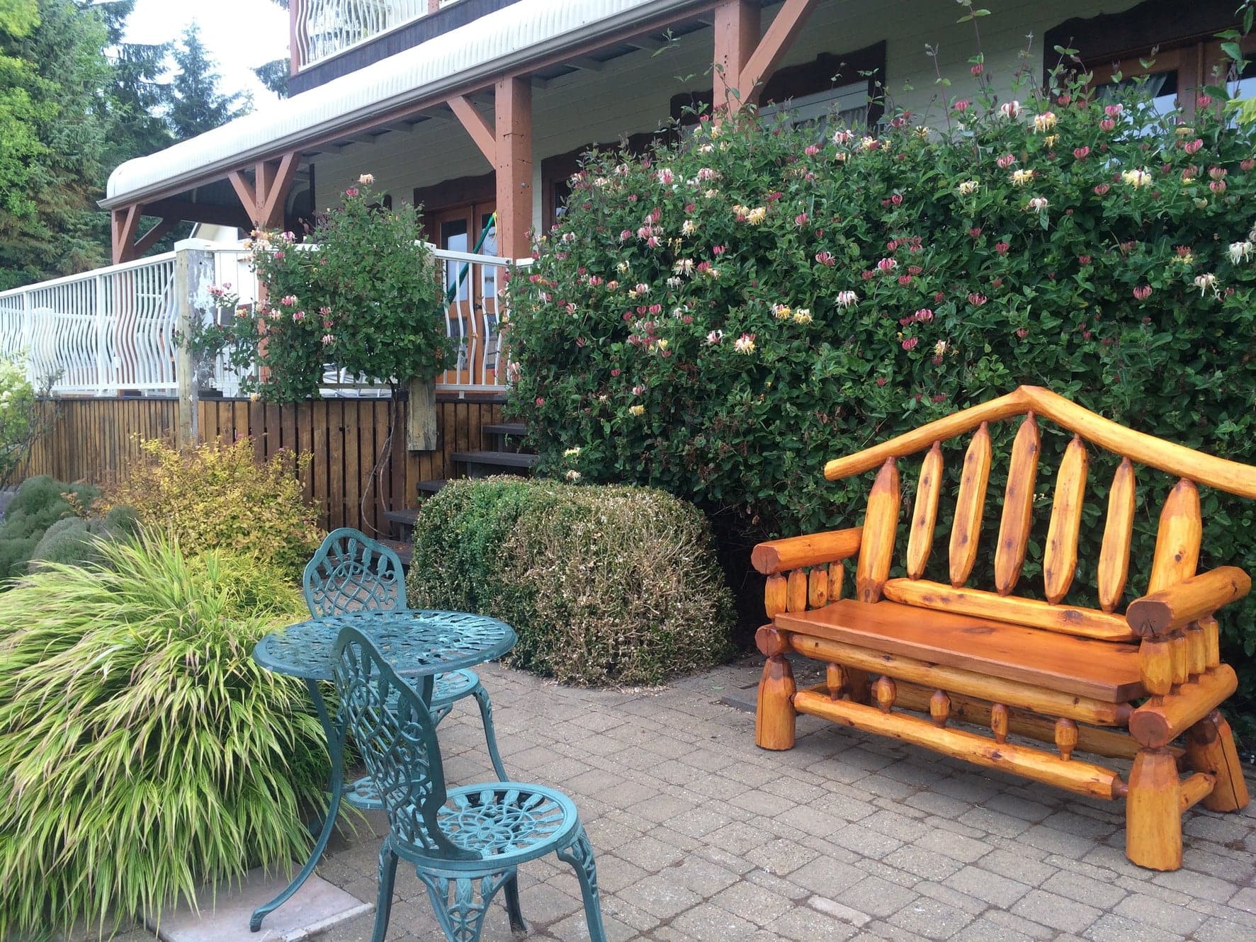Acre By The Sea Guest Suite in Sooke