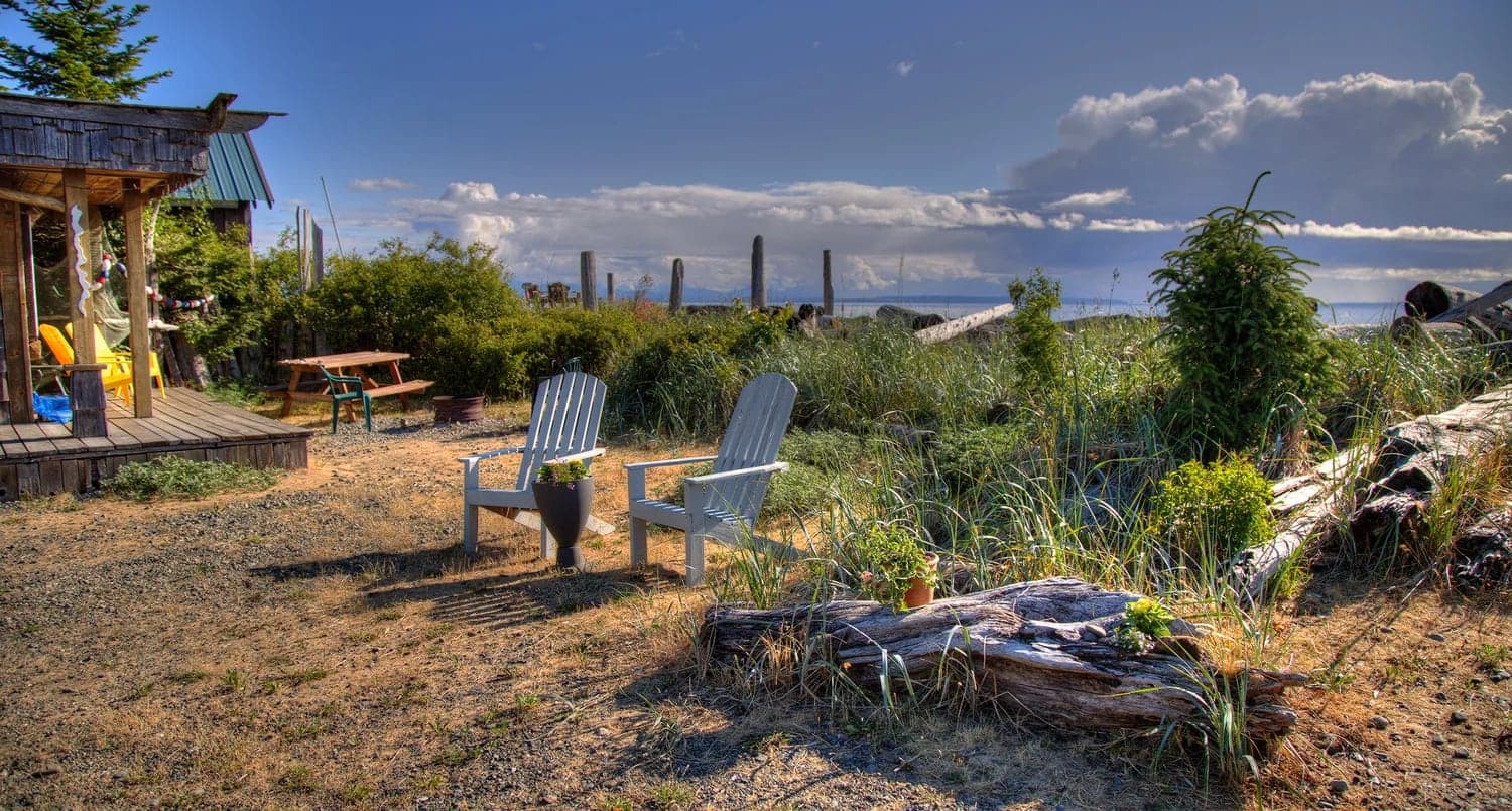 The Breakers Beachfront Resort in Comox Valley