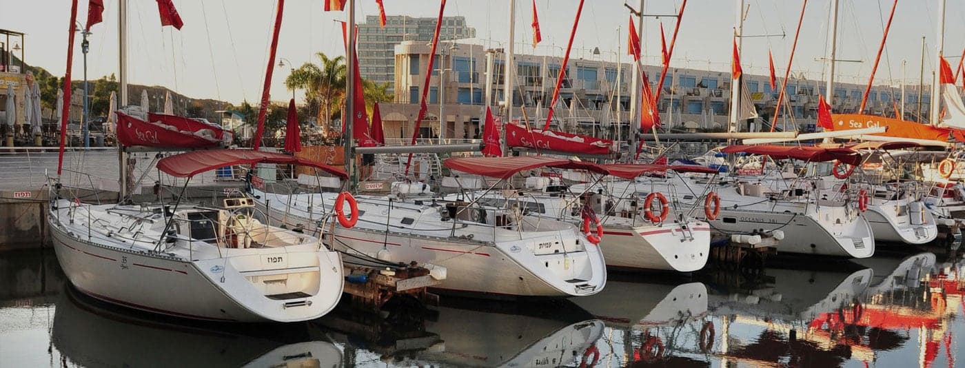 Island Cruising Yacht Charters & Sailing School in Sidney